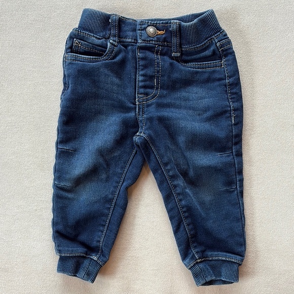 Levi’s Jeans - Picture 1 of 7